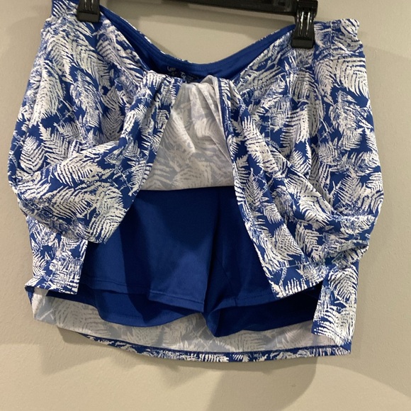 Colorado Clothing Tranquility Skort - Blue and White - Picture 3 of 4